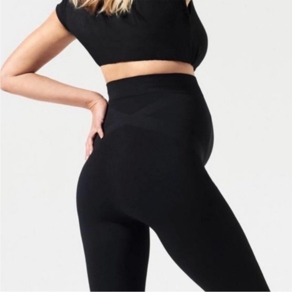 BLANQI Everyday Maternity Leggings EUC - Picture 2 of 6